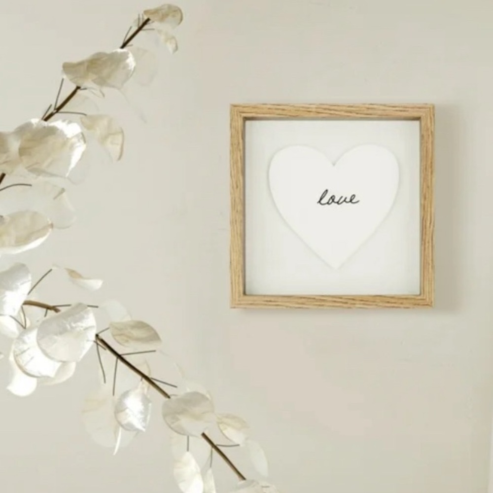 🖼️ Wall or Tabletop Love sign 🖼️